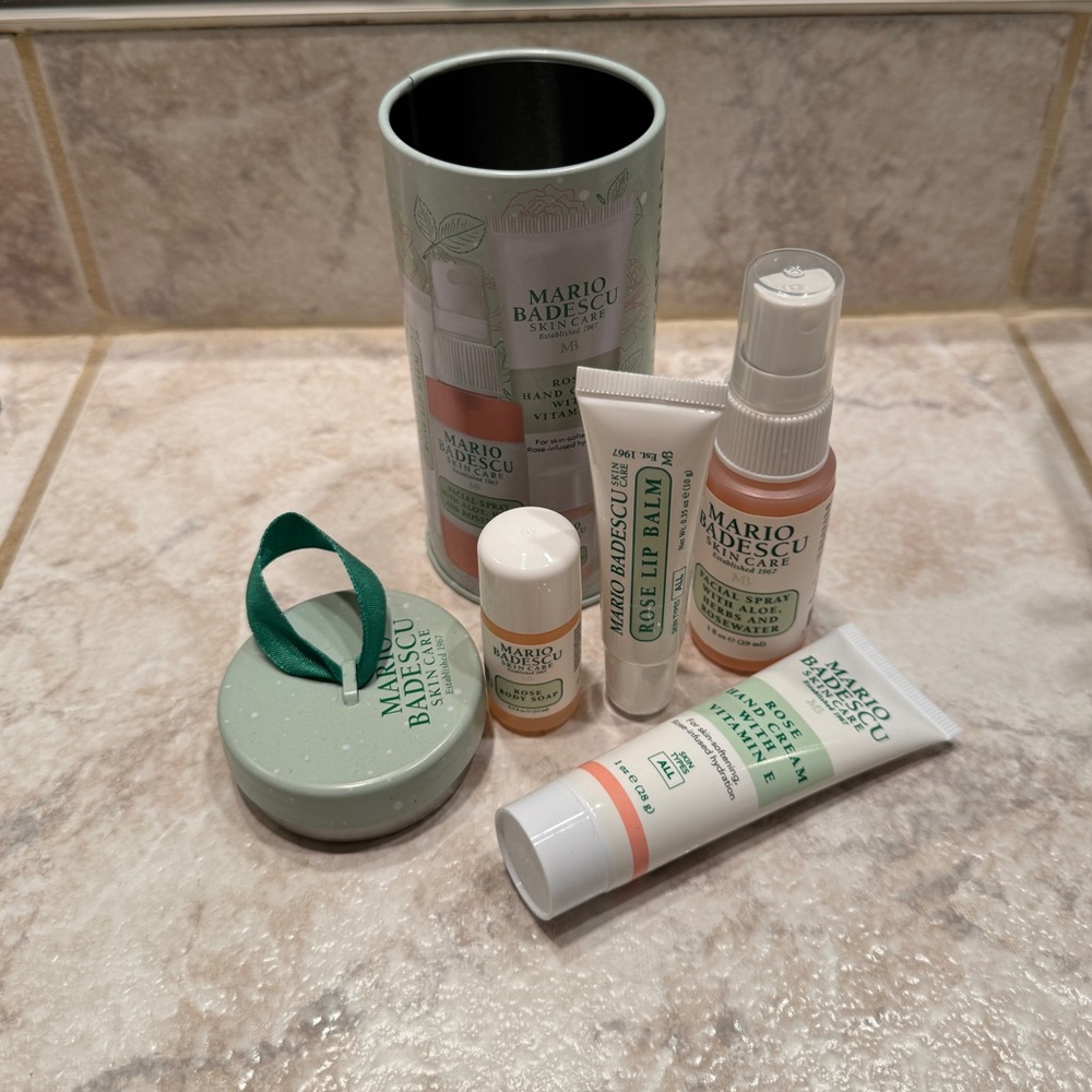 Mario Badescu winter glow essentials